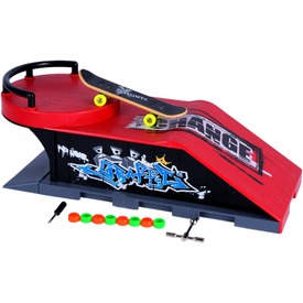 Ujjgördeszka (fingerboard) szett ugratóval