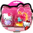 kép nagyítása Hello Kitty és kedvence madárka