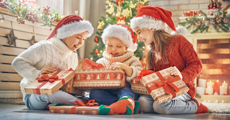 Ajándékötletek kisgyermekeknek a közelgő ünnepekre