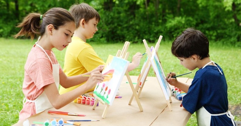 5+1 készség, amit fejleszthetnek a kreatív játékok gyerekeknek