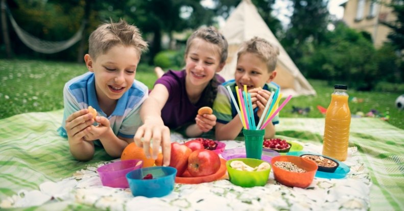 Játékötletek és otthoni programok gyereknapra