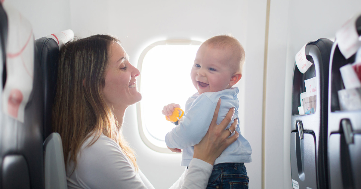 utazás babával repülőn