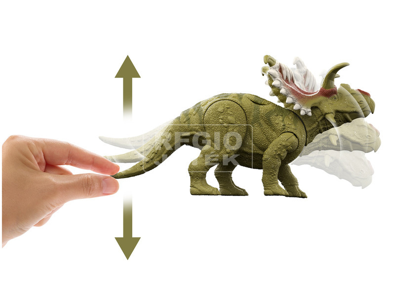 Jurassic World 3 támadó dínó kép nagyítása
