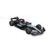 Bburago 1 /24 F1 versenyautó - MB AMG W15 E Performance /Russel sisakkal kép nagyítása
