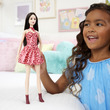 Barbie fashionista barátnők pink párducmintás ruhában kép nagyítása