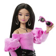 Barbie trendi barátnők - fekete miniszoknyában kép nagyítása