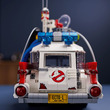 LEGO Icons 10274 Szellemirtók ECTO-1 kép nagyítása